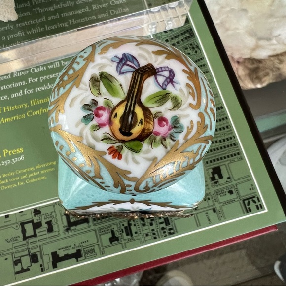 Limoges French Porcelain Inkwell/Trinket Box - Picture 2 of 7